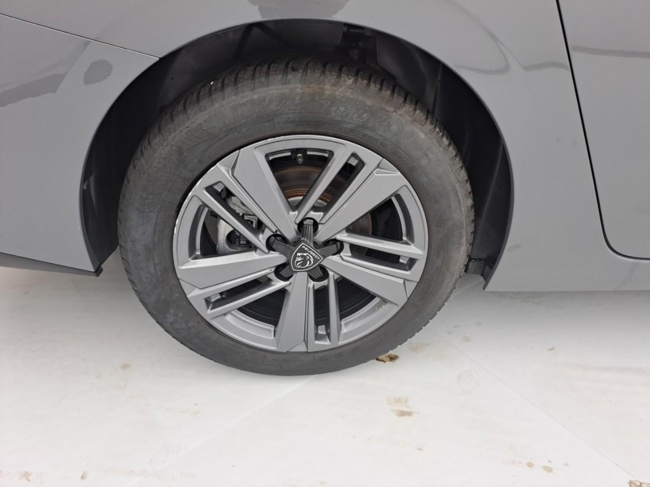 Peugeot 308 sw bluehdi 130ch s&s eat8 allure — photo 18