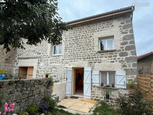 Maison Pierre 180 M2 chambres 5 chambres