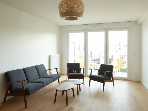 Loue meublé appartement 3 pièces Vanves 72m²