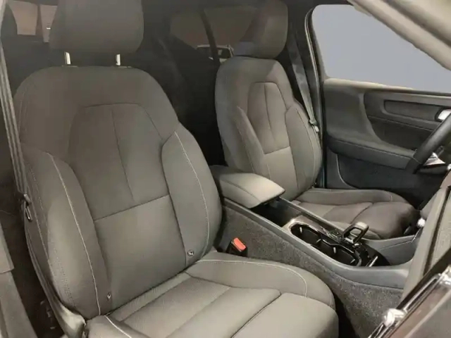 Volvo Xc40 recharge 231 ch 1edt — photo 33