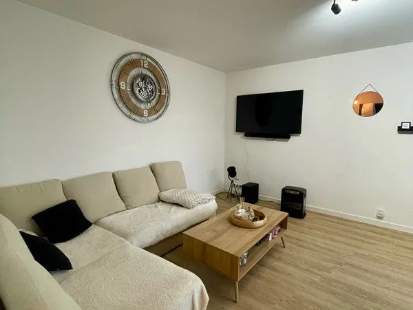T2 42 m² rénové - DPE B - Loué - Investissement locatif - 9 % rentabilité