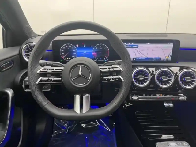 Mercedes Classe A 200 d amg line — photo 18