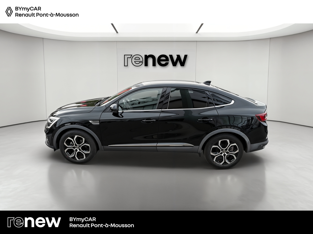 Renault Arkana E-Tech 145 - 21B — photo 2