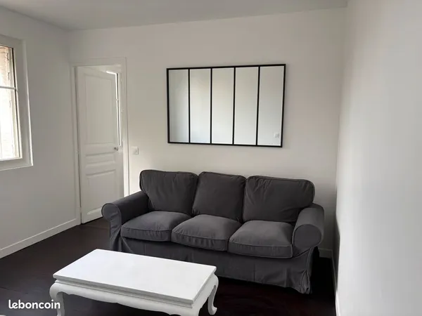Location T2 CHATOU