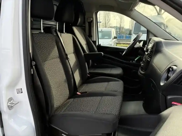 Mercedes Vito 116 cdi fourgon long l2 163ch — photo 24
