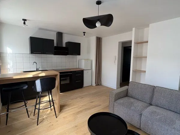 T2 meublé rénové de 33 m² avec parking - Lorient