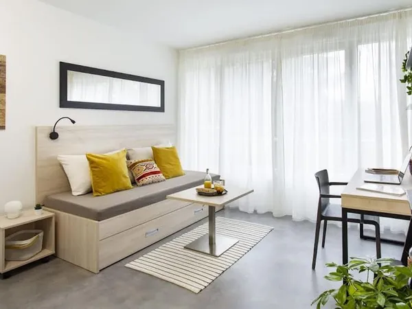 Studio 1 pièce 18 m²