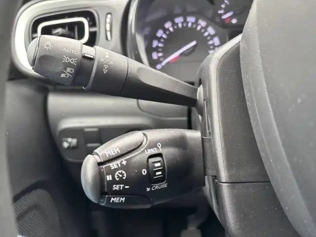 Citroën C3 puretech 83 s&amp;s bvm5 — photo 35