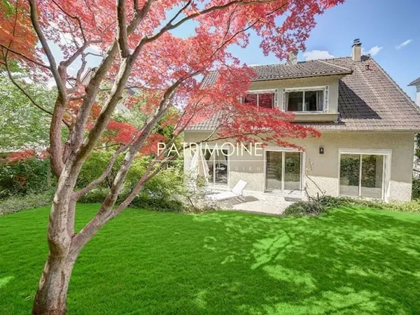 Maison 6 pièces 176 m²