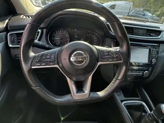 Nissan Qashqai 1.2 dig-t 115ch n-connecta — photo 17