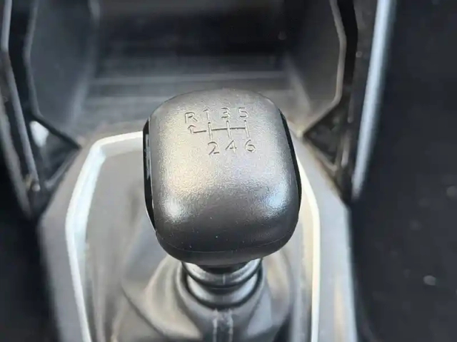 Peugeot 2008 bluehdi 110 s&amp;s bvm6 — photo 54