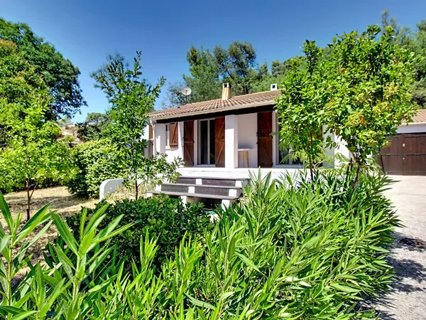 A VENDRE EN EXCLUSIVITE - Maison d'environ 75m2 à VIDAUBAN