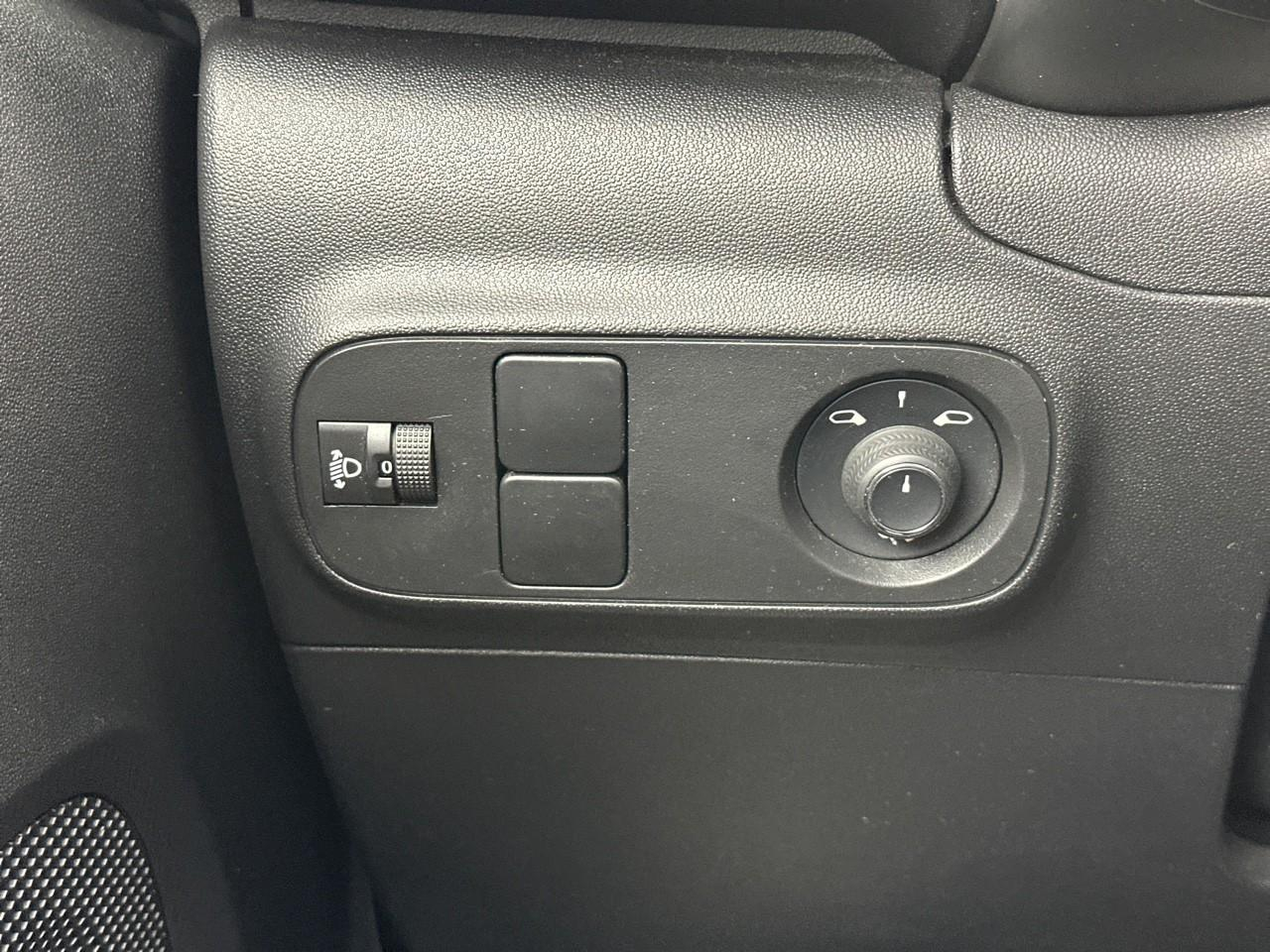 Citroën C3 puretech 83 s&s bvm5 c-series — photo 16
