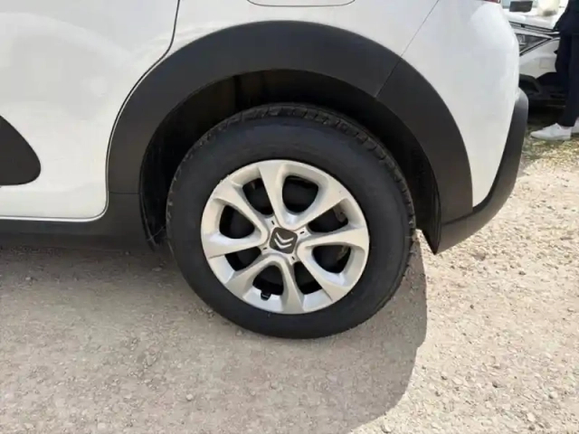 Citroën C3 puretech 82ch graphic s&amp;s e6.d-temp — photo 11