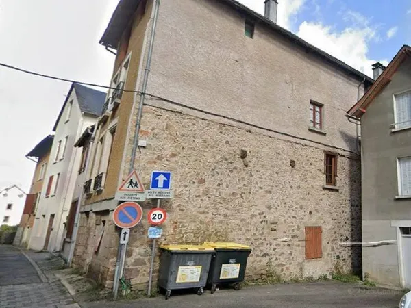 Immeuble 8 pièces 180 m²