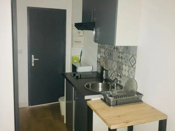 Studio meublé - Quartier Saint Leu