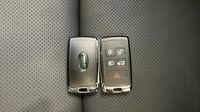 Land-Rover Defender 110 2.0 P300e PHEV X-Dynamic HSE — photo 16