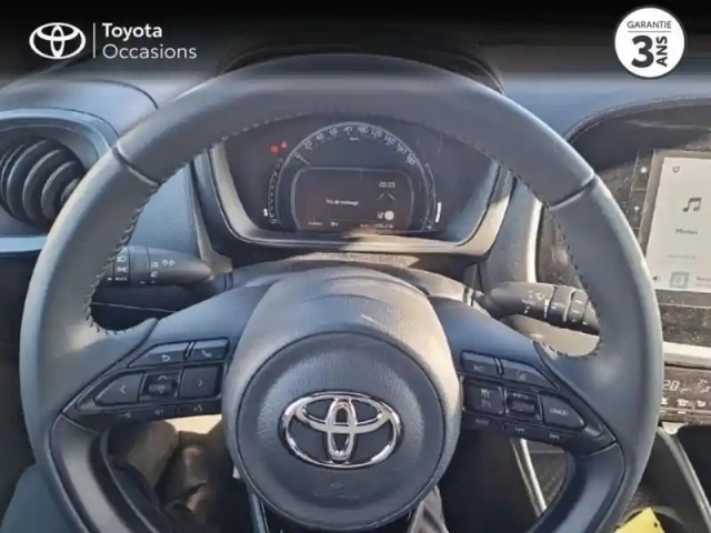 Toyota Aygo X 1.0 vvt-i 72ch design my24 — photo 2