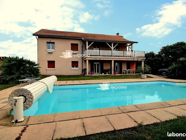 Appartement T4 120 m² avec piscine