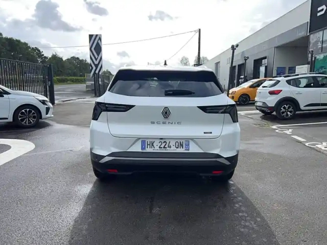 Renault Scenic e-tech électrique 220 ch grande autonomie — photo 4
