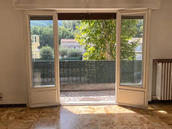 Appartement 2 pièces 63 m²