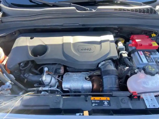 Jeep Renegade 1.3 turbo t4 190 ch phev bva6 4xe eawd limited — photo 7