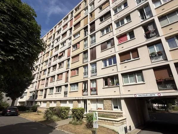 Appartement 3 pièces à Ivry-sur-Seine (94200)