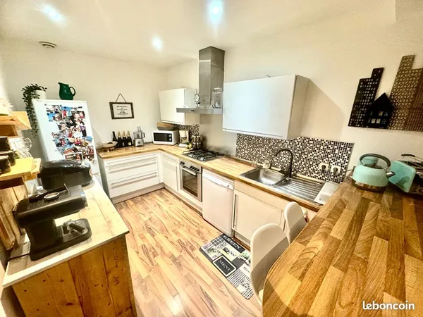 Appartement 4 pièces 77 m²