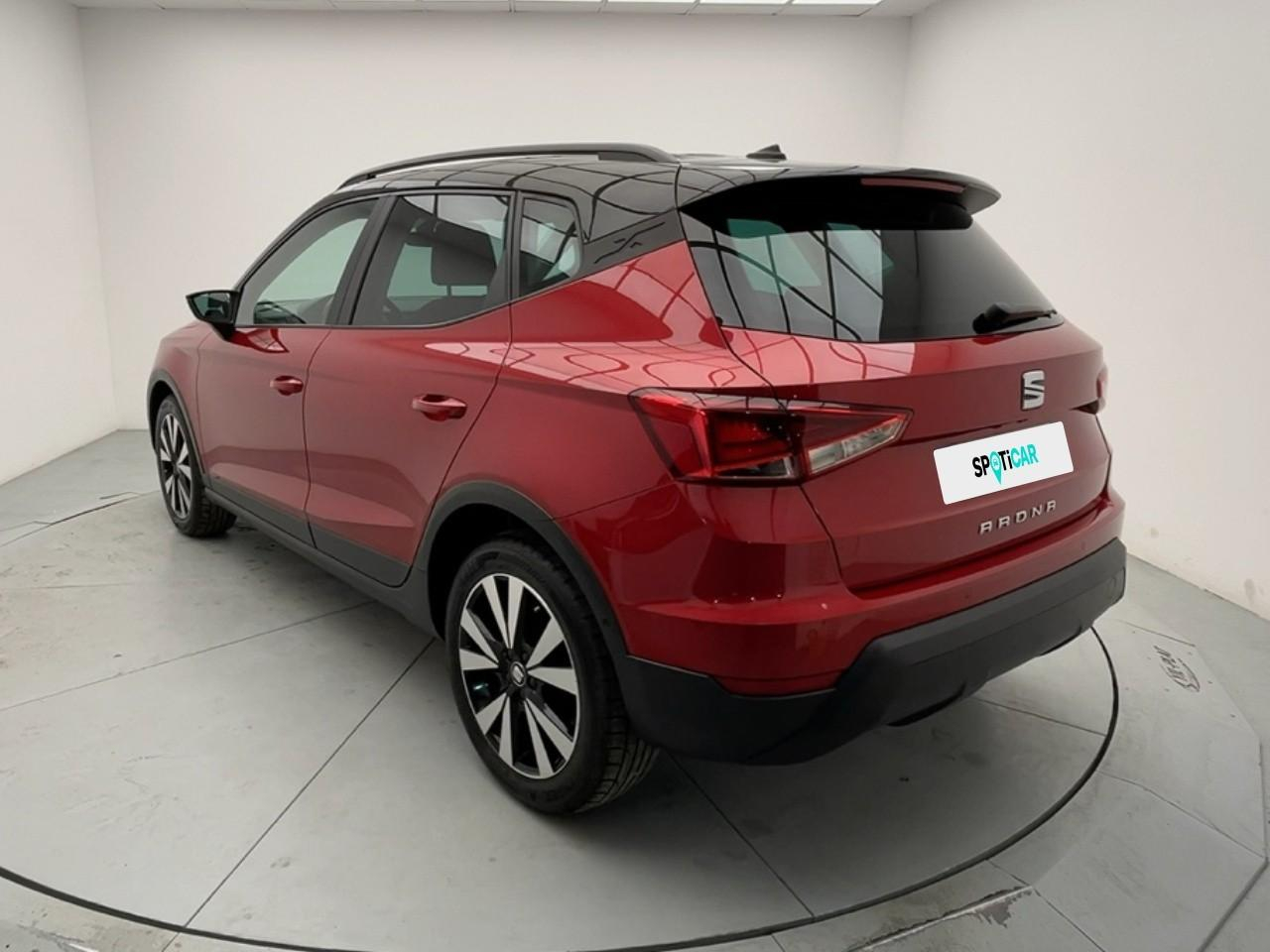 Seat Arona 1.0 tsi 95 ch start/stop bvm5 urban — photo 3
