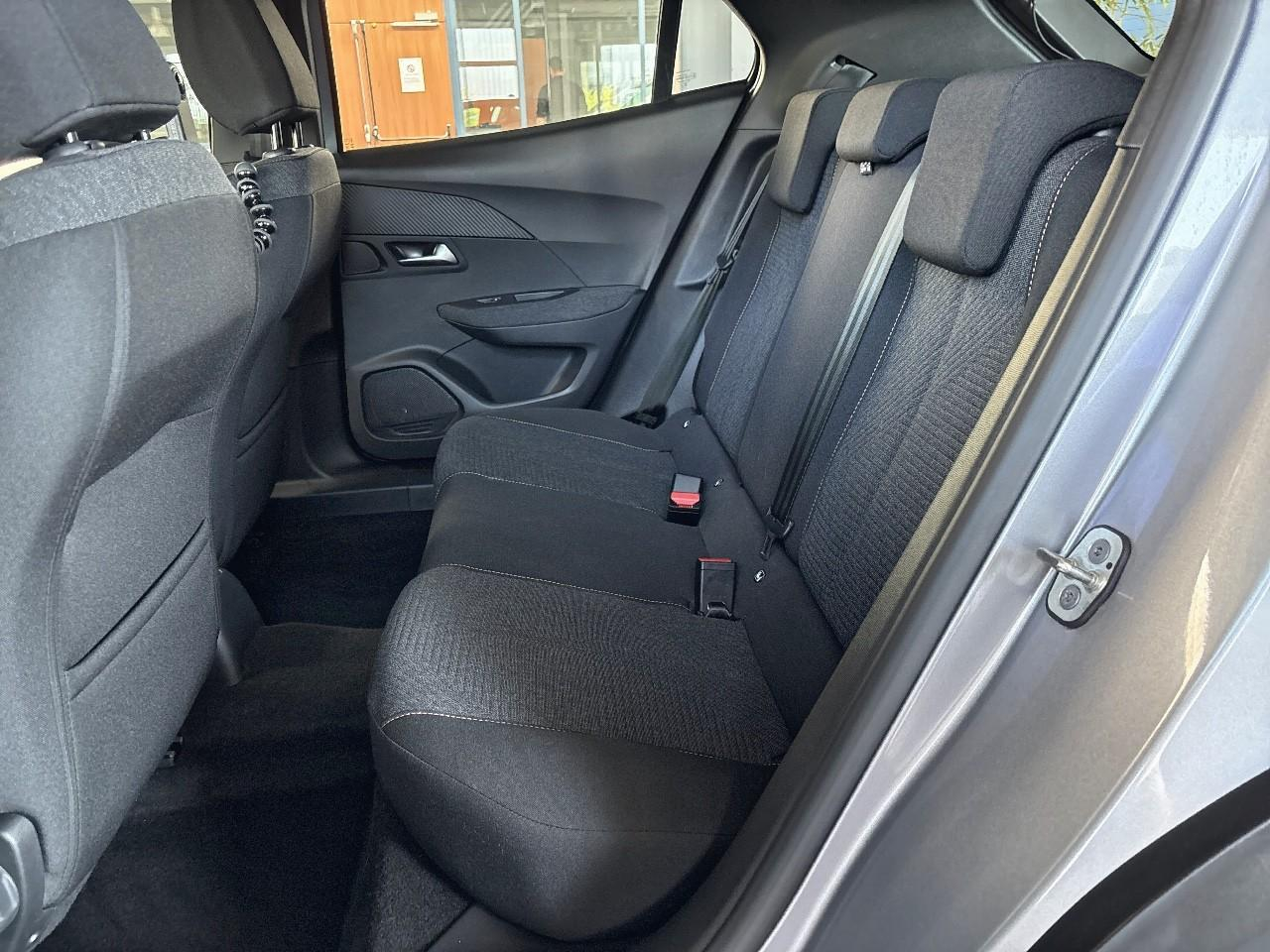Peugeot 2008 100 s&s bvm6 style — photo 12
