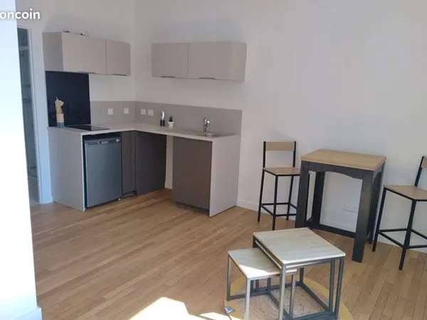 T1 bis 26 m² entièrement refait à neuf - proche centre historique de Brive