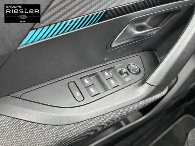 Peugeot 2008 puretech 100 s&amp;s bvm6 — photo 84