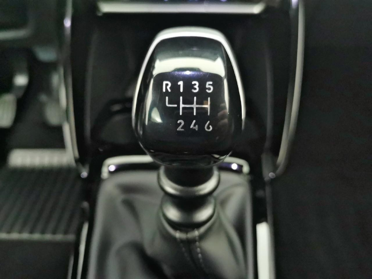 Citroën C3 Aircross turbo 100 ch man plus — photo 18