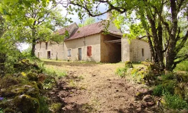 Maison 3 pièces 145 m²