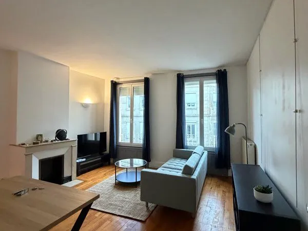 Appartement place Jean Jaures