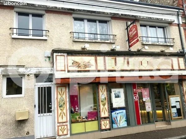 Local commercial 110 m²