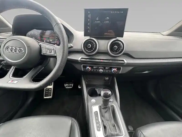 Audi Q2 35 tdi 150 s tronic 7 — photo 31
