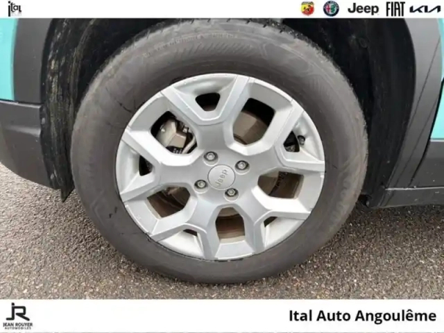 Jeep Avenger 1.2 turbo t3 100ch mhev altitude bvr6 ehybrid — photo 11