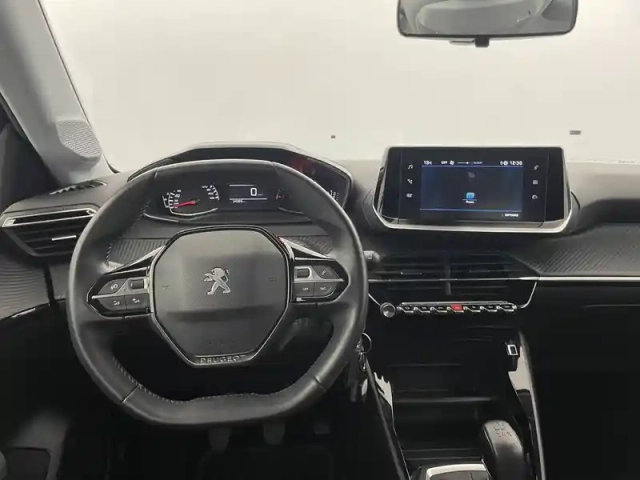 Peugeot 208 puretech 75 s&amp;s bvm5 — photo 22