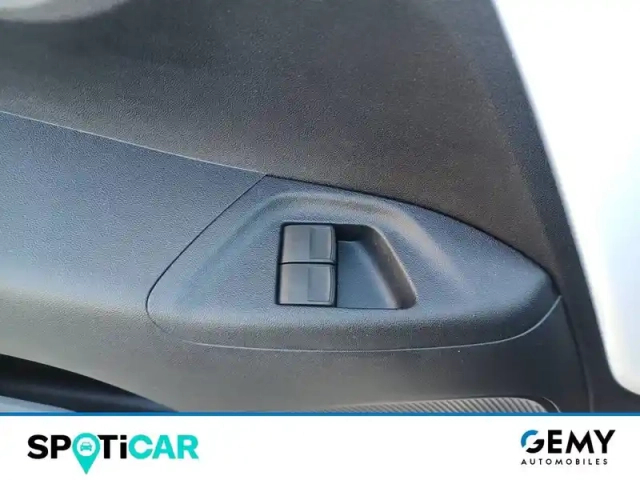 Peugeot 108 vti 72ch s&amp;s bvm5 — photo 9