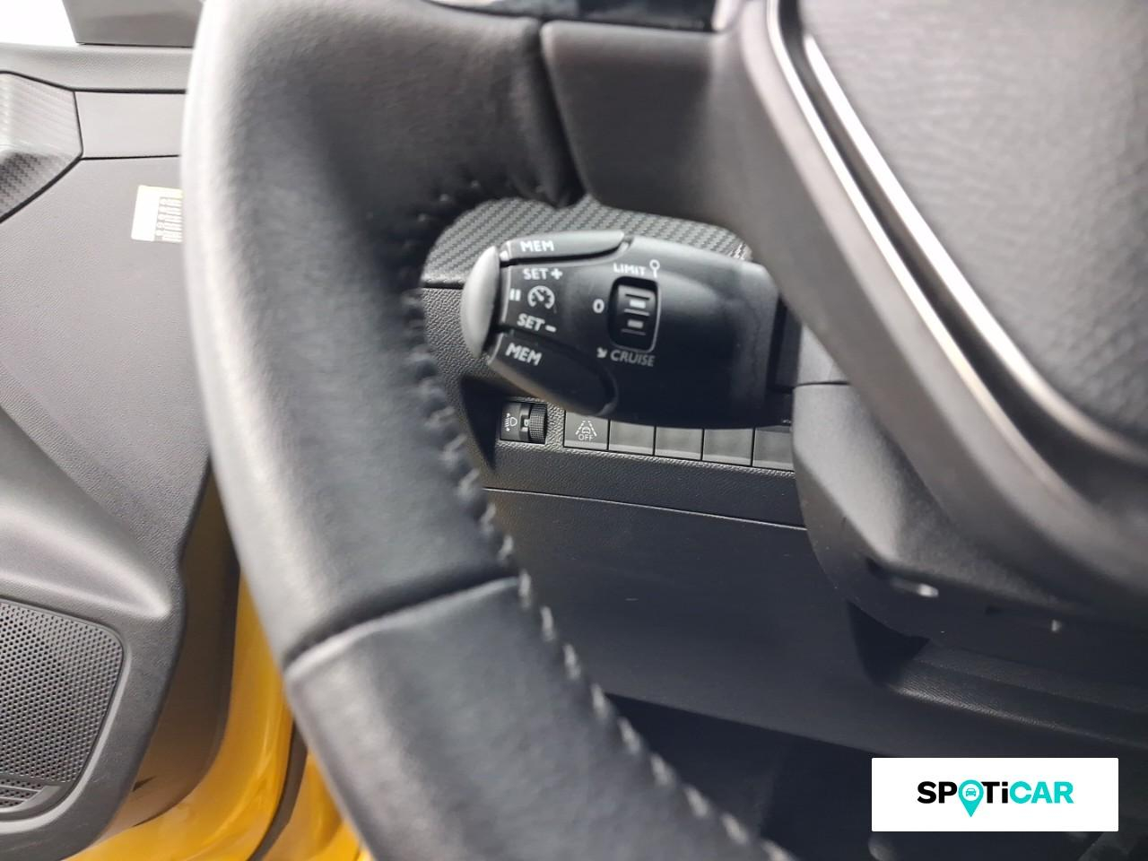 Peugeot 208 e-208 136ch style — photo 17