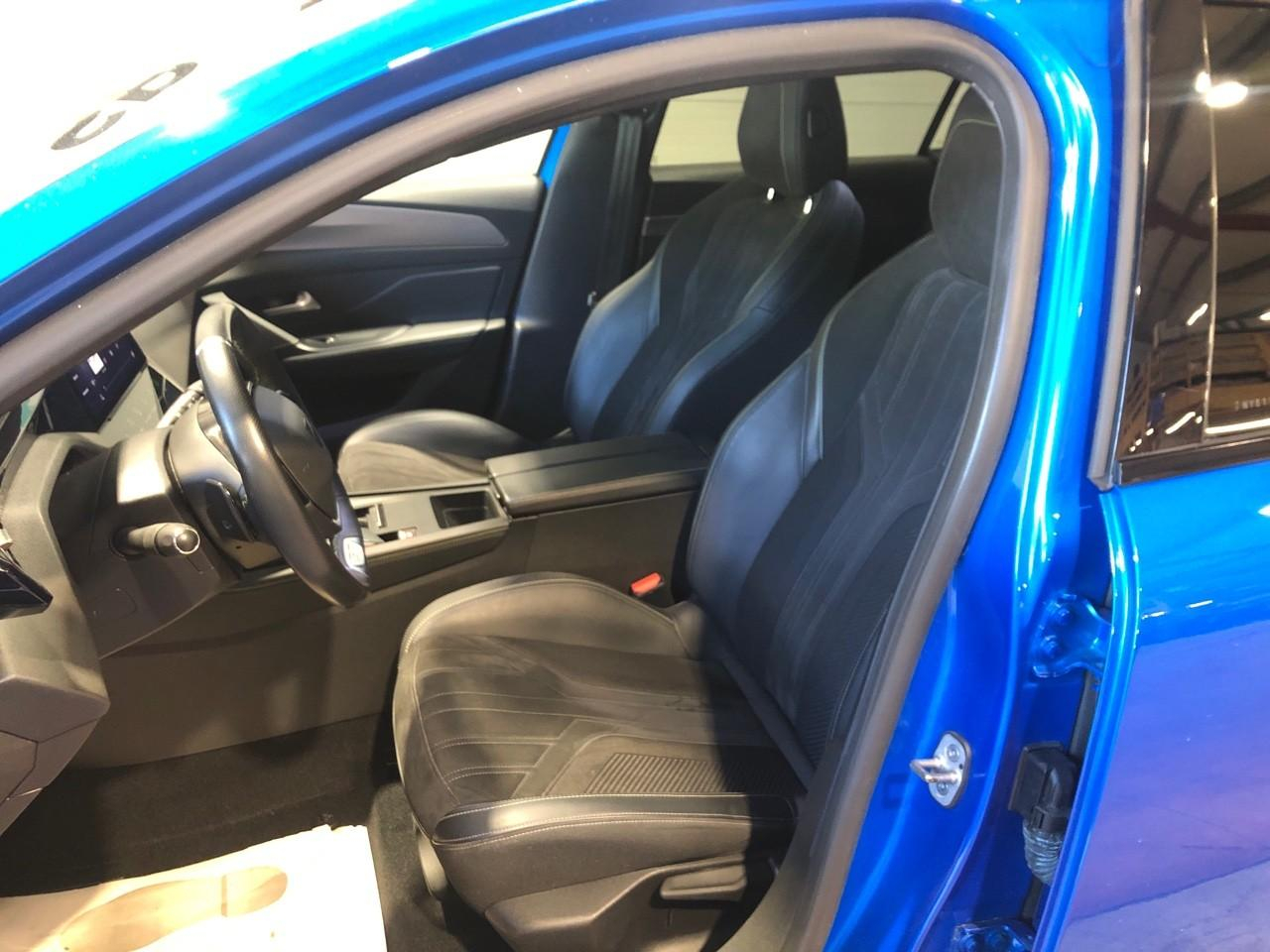 Peugeot 308 puretech 130ch s&s eat8 gt — photo 9