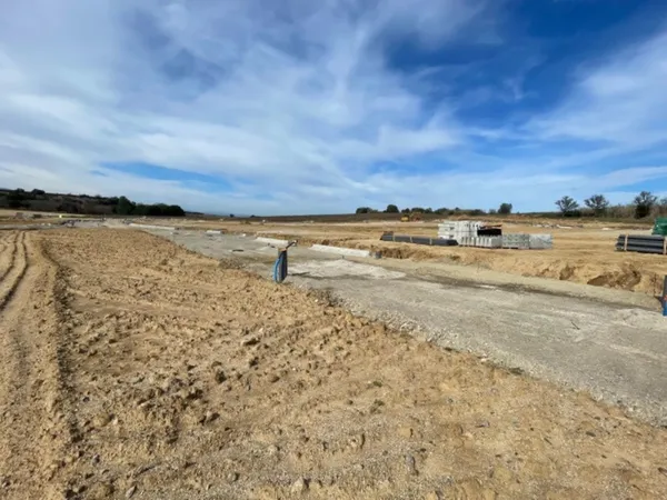 Terrain 422 m²
