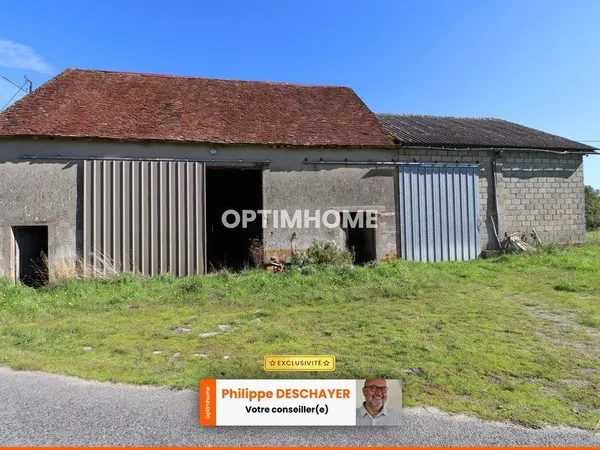 GRANGE 165 m² environ + STABULATION 141 m² + Dépendances sur Parcelle de 4292 m² - 87190 SAINT LEGER
