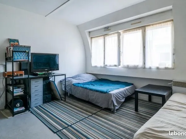 Bordeaux Victoire - Studio 23 m2, loué, non meublé