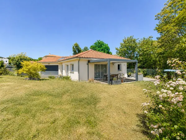 EN EXCLUSIVITE Une maison plain pied de 150 m2 en vente à Marsa