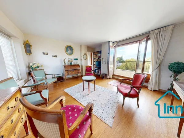 Vends t3 - 72.81 m² - Versailles 78000