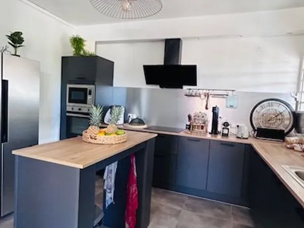 Appartement 4 pièces 100 m²