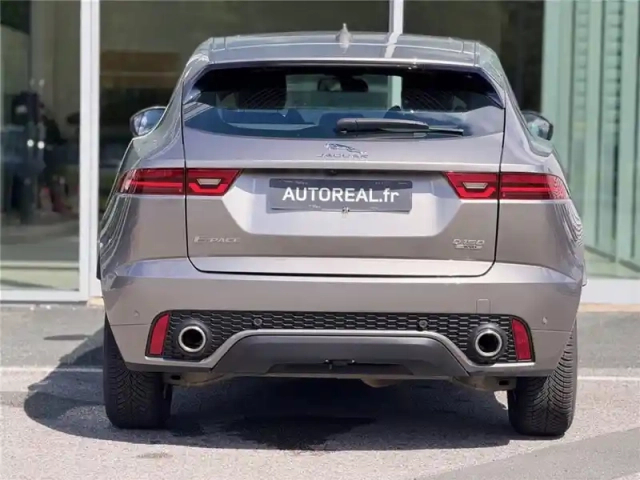 Jaguar E-Pace 2.0 d - 150 ch 2wd bvm — photo 39
