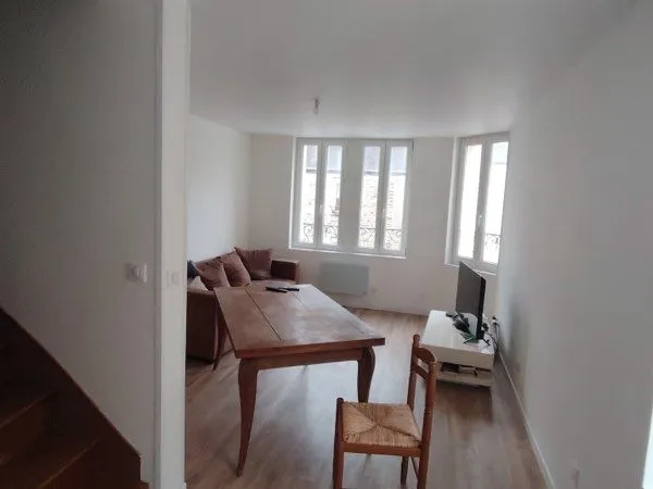 Appartement centre Cérences duplex